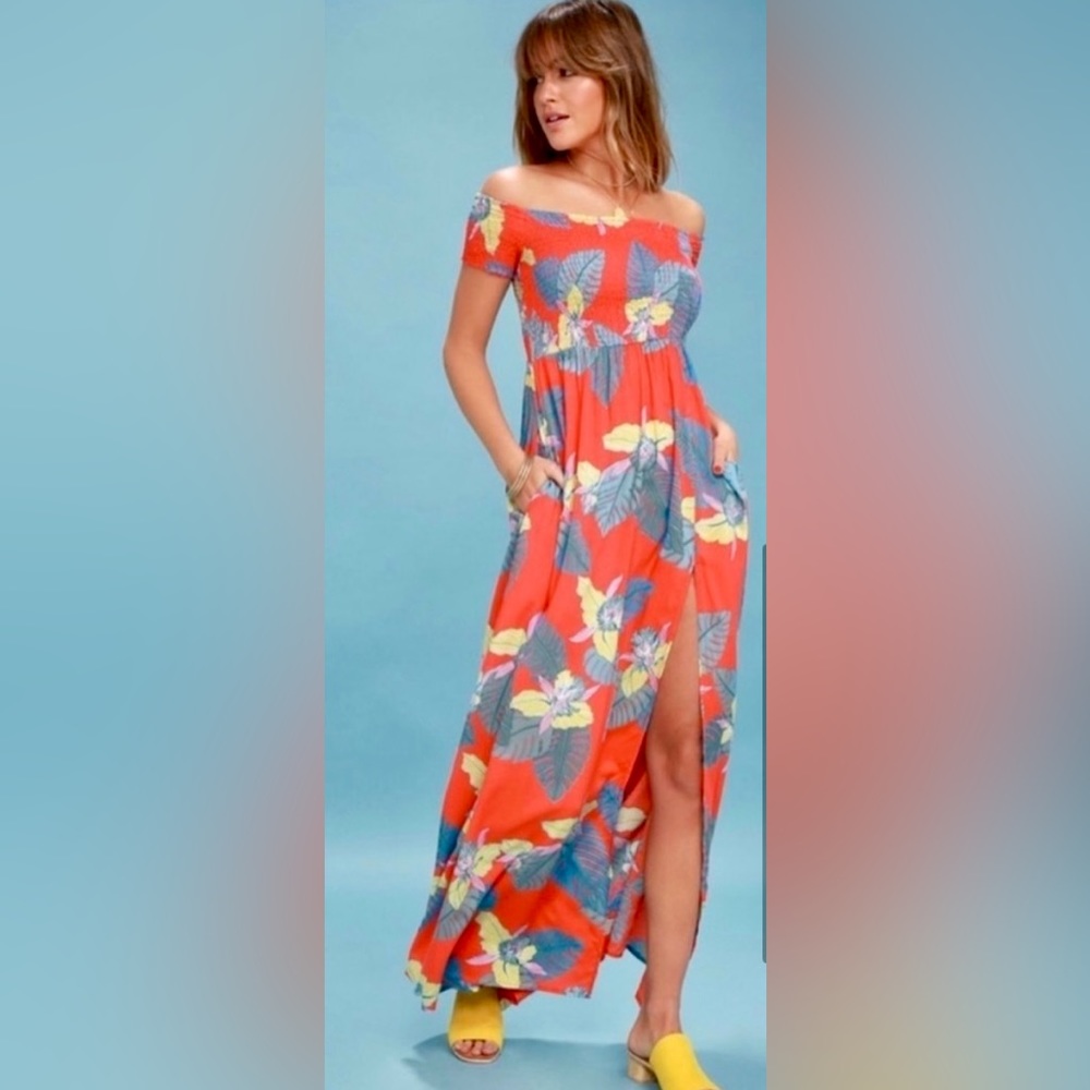 Lulu’s Patsy Off Shoulder Aloha Maxi Dress Smocked Bodice High Front Slit ZB1